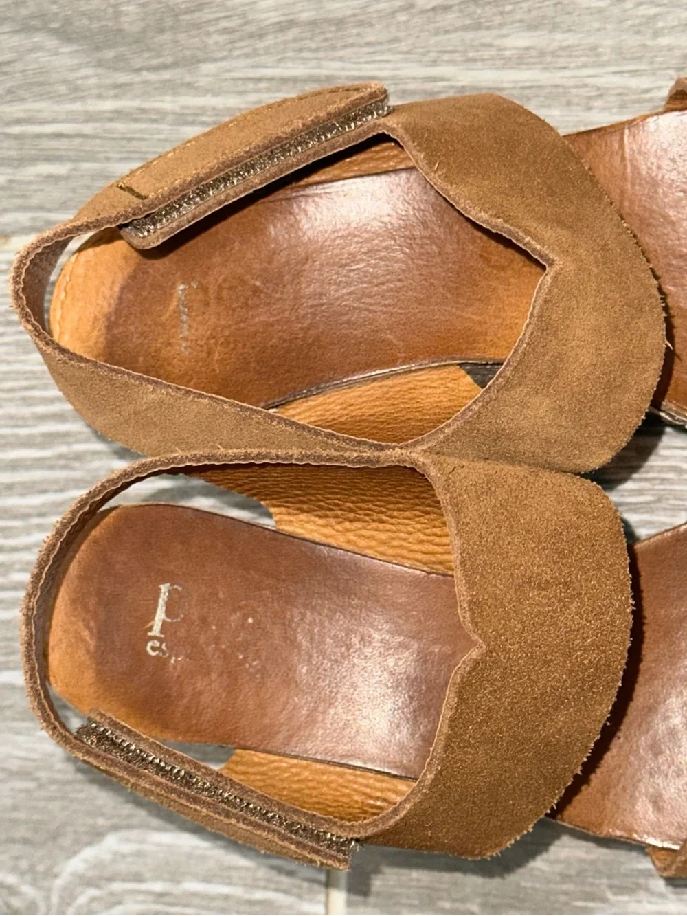 Pedro Garcia Brown Suede Scalloped Platform Wedge Women’s 36.5 (6.5 US) Sandals